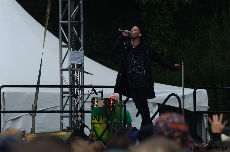 The Limousines2011d20c040.jpg